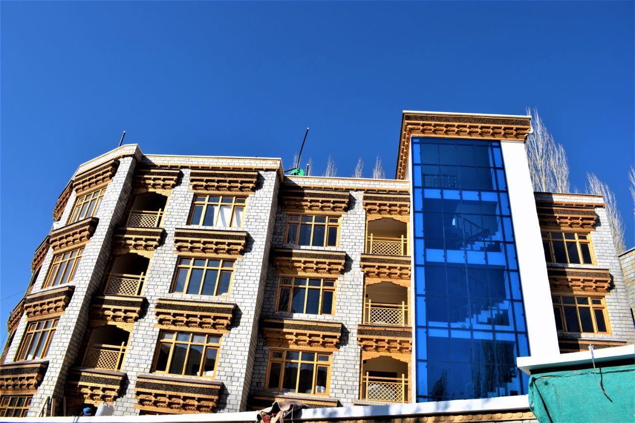 The Grand Yasmin Ladakh Hotell Leh Exteriör bild