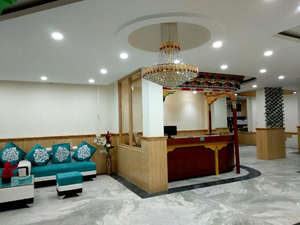 The Grand Yasmin Ladakh Hotell Leh Exteriör bild