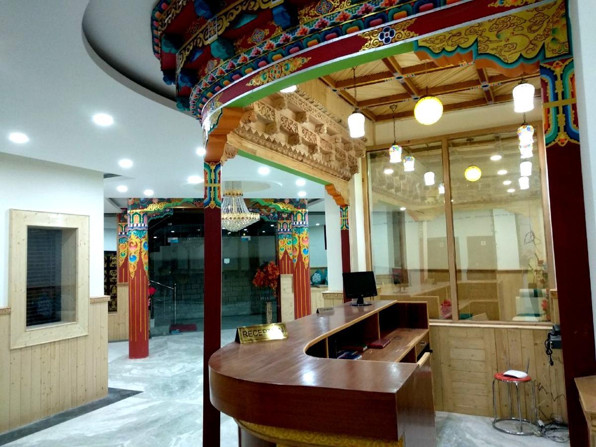 The Grand Yasmin Ladakh Hotell Leh Exteriör bild