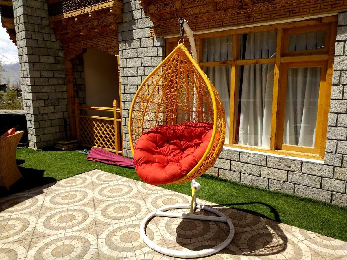 The Grand Yasmin Ladakh Hotell Leh Exteriör bild