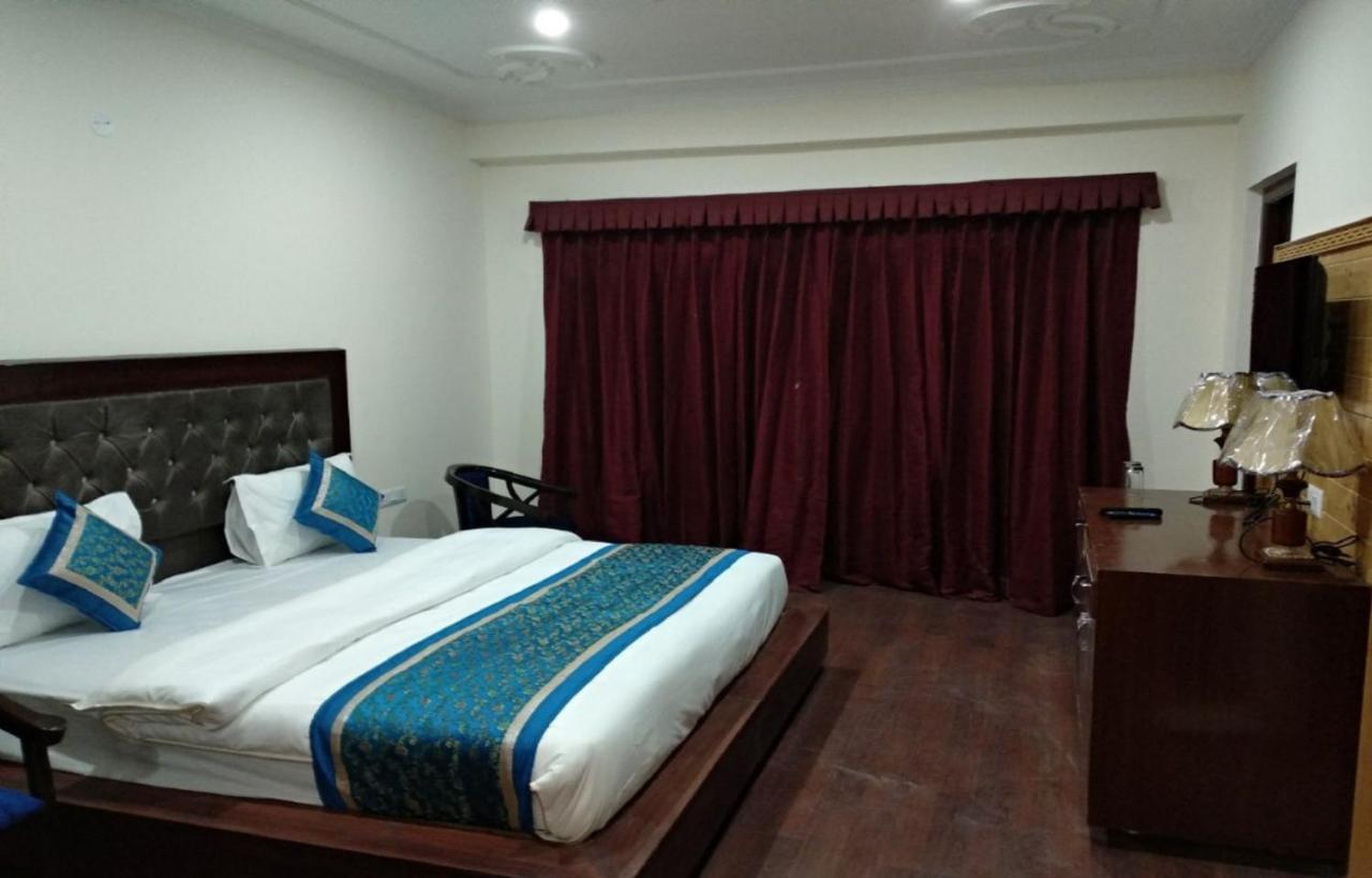 The Grand Yasmin Ladakh Hotell Leh Exteriör bild