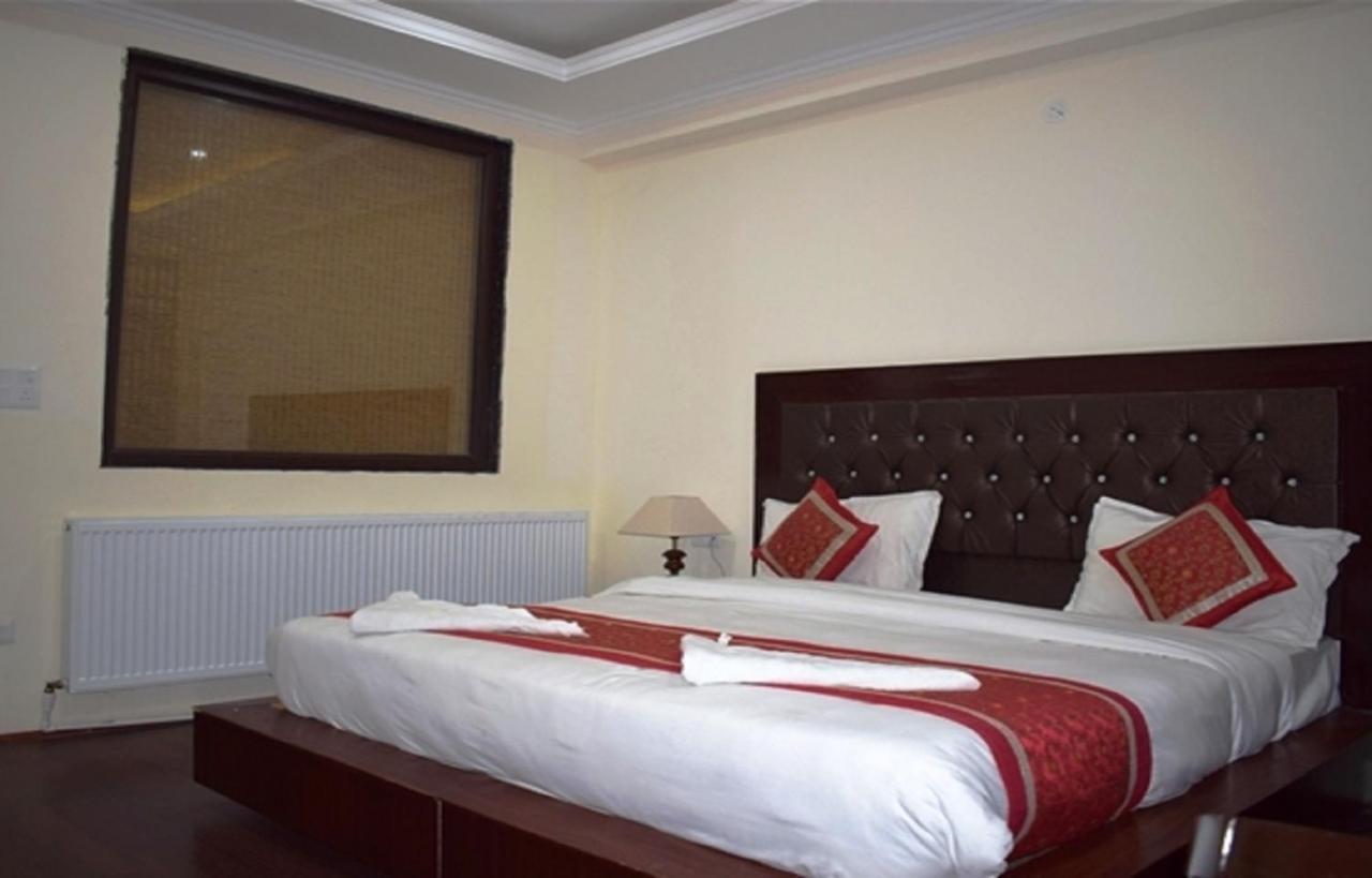 The Grand Yasmin Ladakh Hotell Leh Exteriör bild