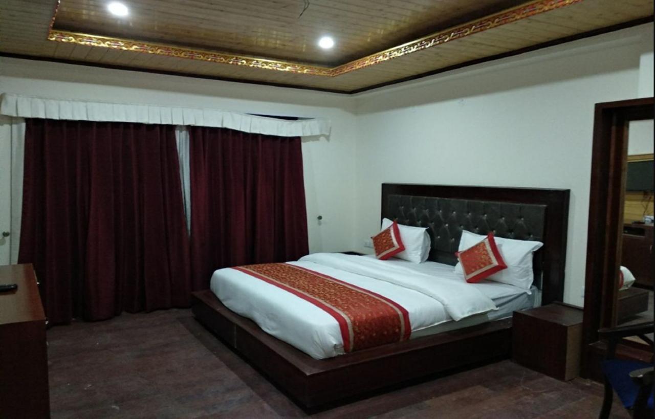 The Grand Yasmin Ladakh Hotell Leh Exteriör bild